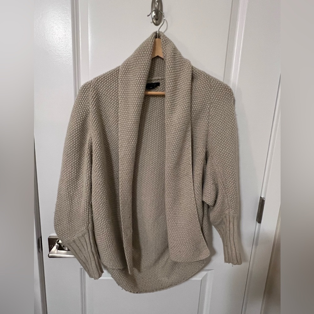 BCBG tan cardigan, size medium, trendy and beautiful.